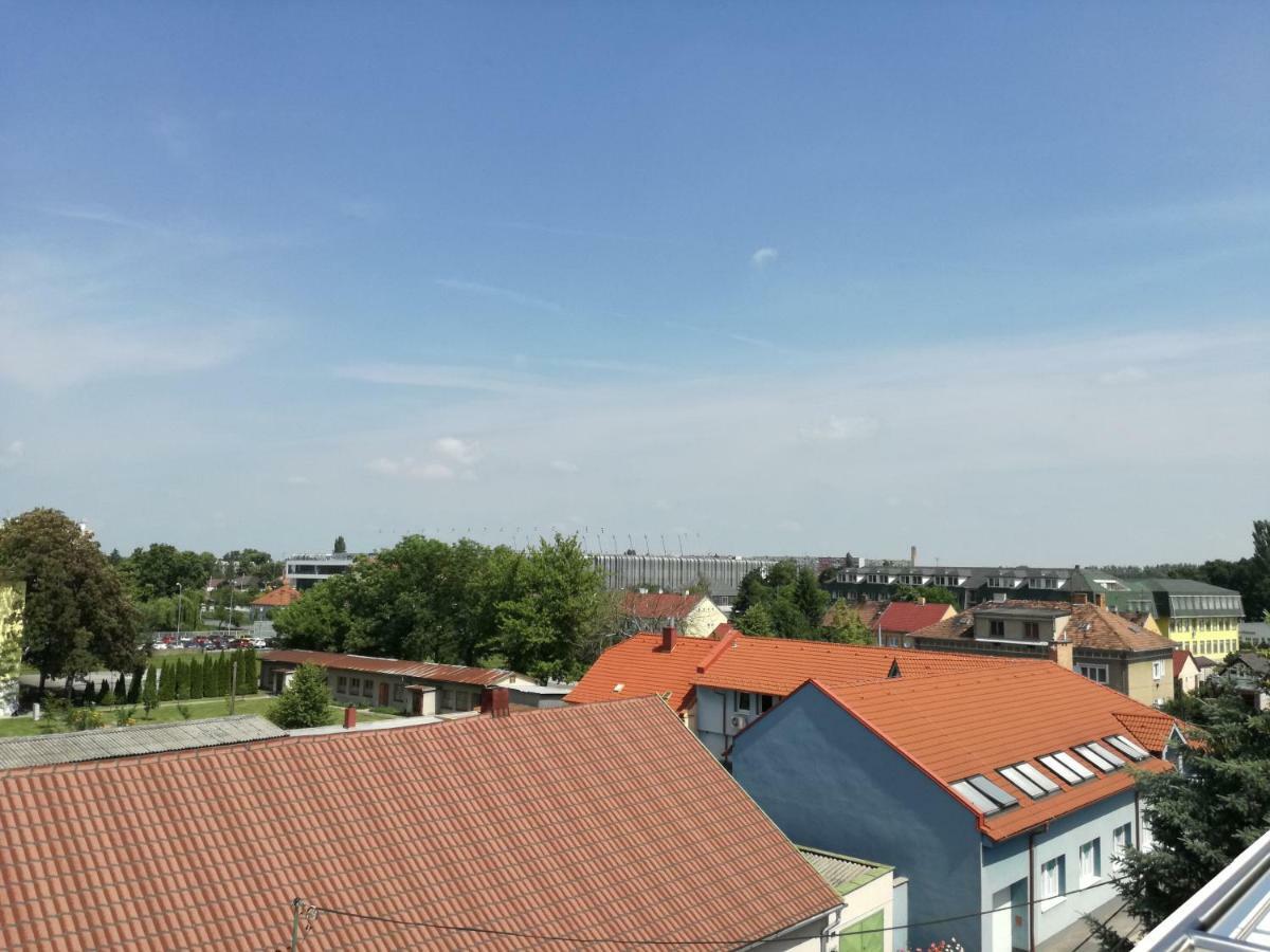 Ambiente Apartment Dunajska Streda Bagian luar foto